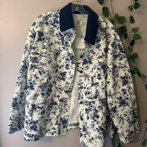 Floral Blue and White Women's Barn Jacket